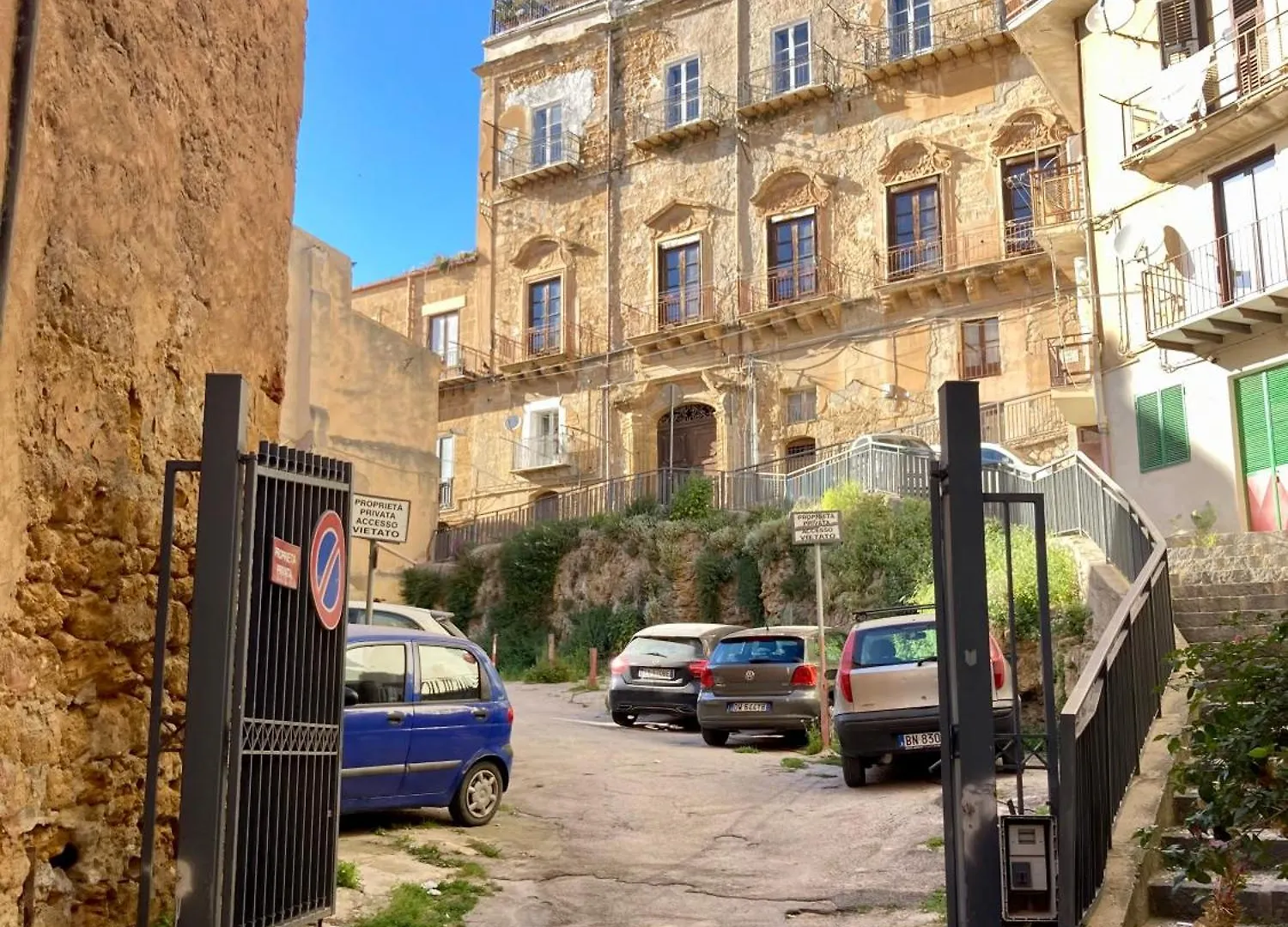 Agrigento Flat - Apartment With Private Parking